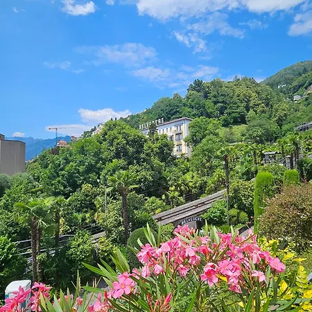 Apartman Palme 004 By Fewotessin Muralto