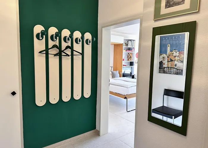 Apartment Palme 004 By Fewotessin Muralto