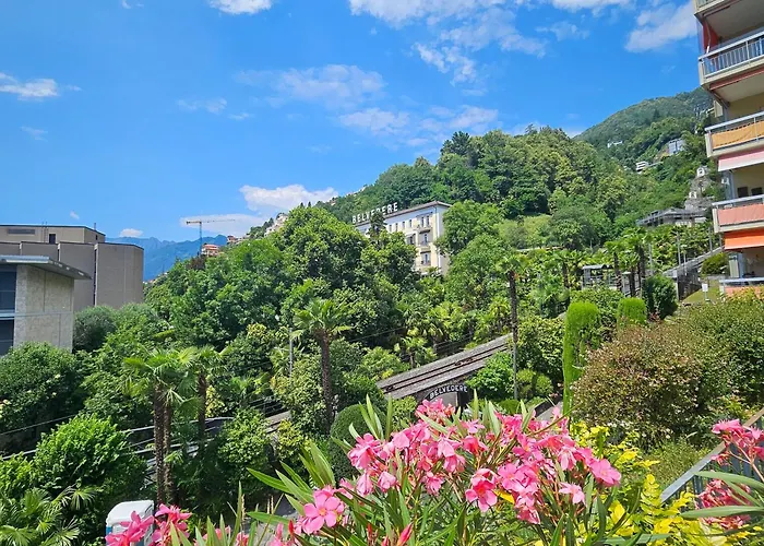 Apartman Palme 004 By Fewotessin Muralto