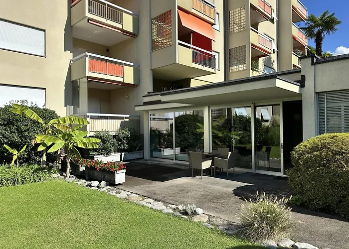 Apartment Palme 004 By Fewotessin